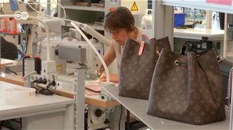 dónde está la fábrica de louis vuitton